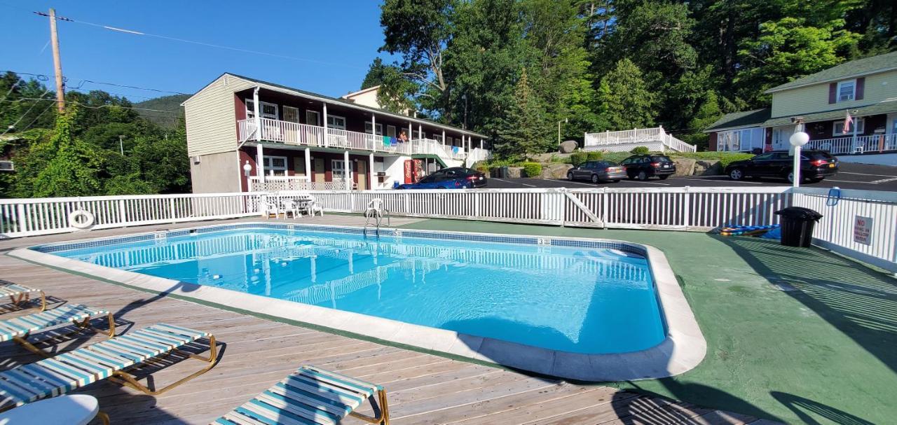 Pinebrook Motel Lake George Exterior photo